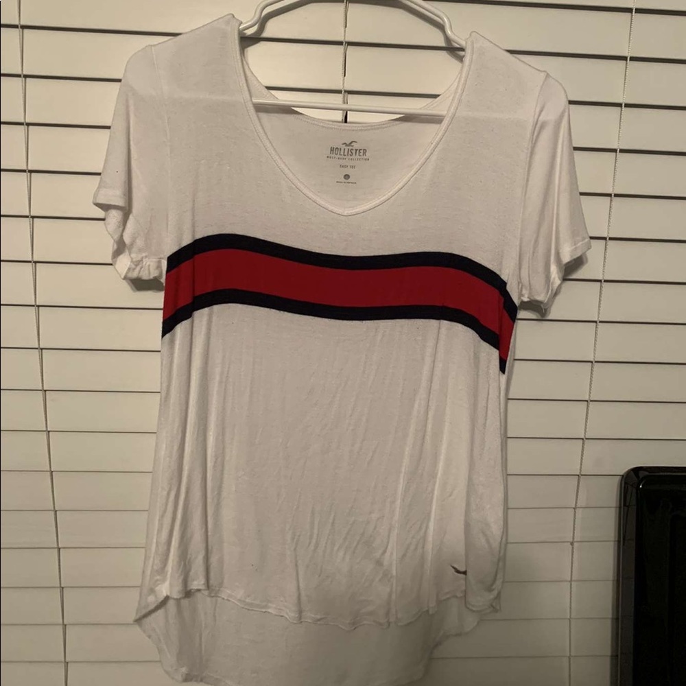 Hollister top